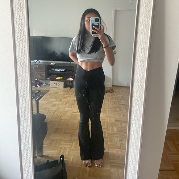 black flared leggings - Picture 3 of 3